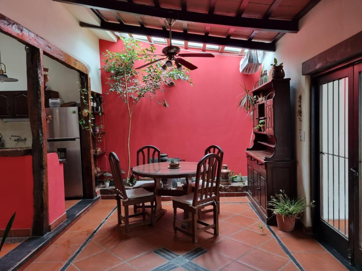 Hostal Las Rosas Salta Exteriér fotografie