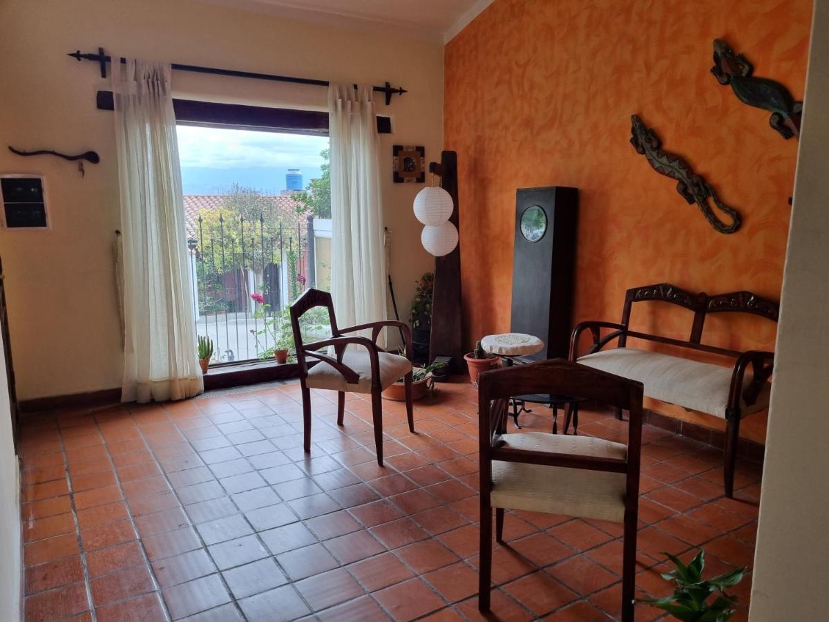 Hostal Las Rosas Salta Exteriér fotografie